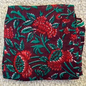 HP 🥳 100% Indian Silk Scarf